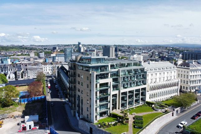 2-bed flat on Apartment 22, Azure, The Hoe, £448,000