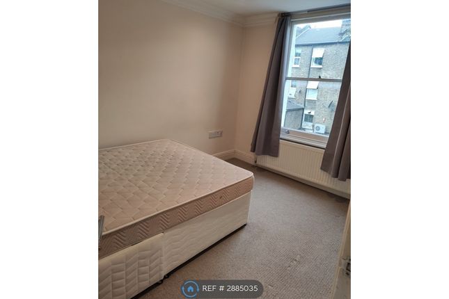 Tabor Road, Hammersmith, London photo 4