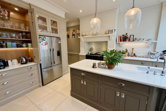 13, Portland Road, Bowdon photo 3