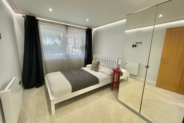 Flat 26, Bournemouth photo 4