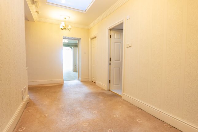 Apt. 21 The Fountains,Ballure Promenade, Ramsey photo 3