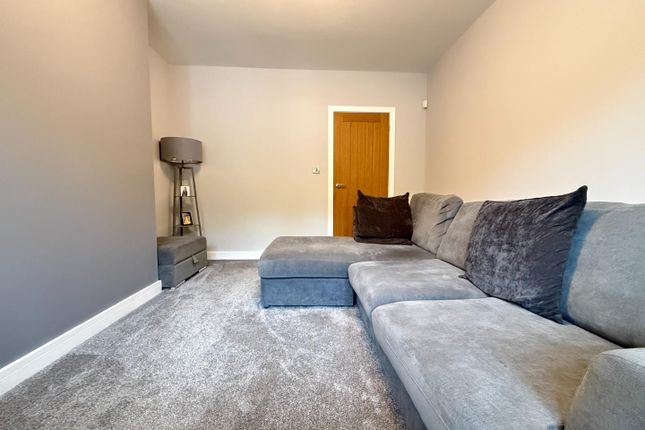 46, Frances Road, Dewsbury photo 4