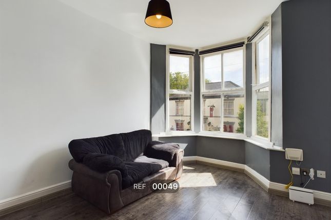2-bed flat on Coltman Street, HULL, £595/mo