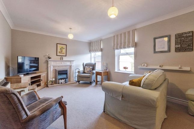 Flat for sale in Harrison Court, Hitchin
