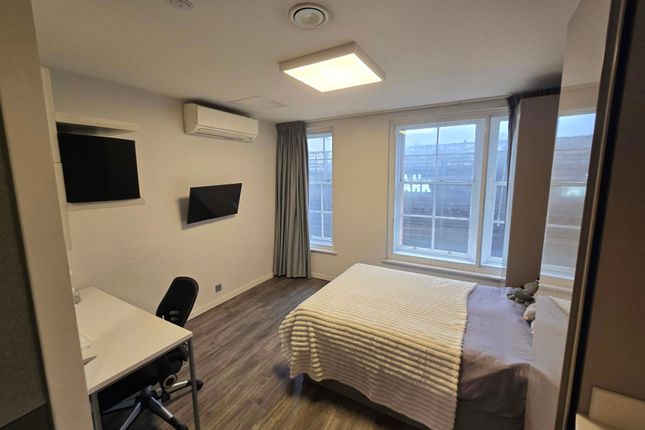 Room 317, 9 Crosshall Street, Liverpool photo 2