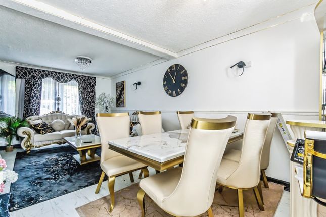 1, Stowell Avenue, Croydon photo 3