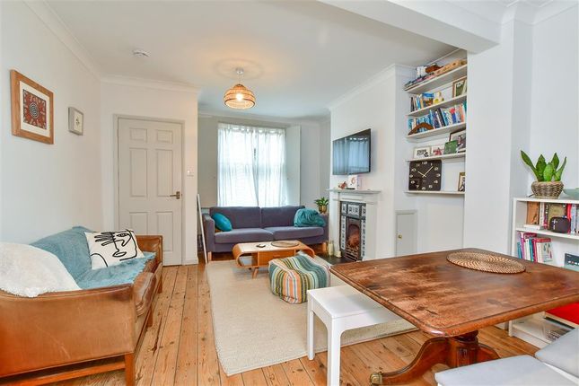 Thumbnail Cottage for sale in Keere Street, Lewes, East Sussex