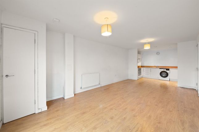 Flat 25 George Court, 89, Grange Road, Hayes photo 2
