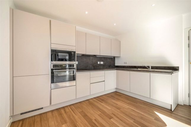 36 Nyland Court,, Naomi Street, London photo 3