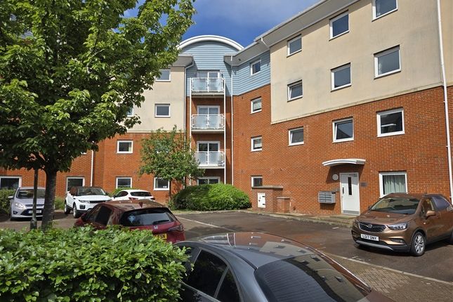 2-bed flat on Flat 40 (and car port), Burlescombe House, 29, Burrage Road, REDHILL, £120,000