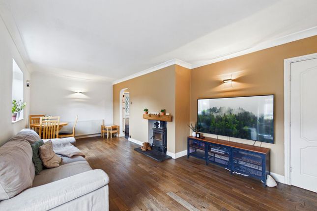 2, Lancaster Street, Castleford photo 2