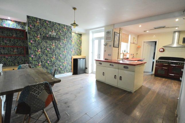 23, Salem Road, Port Talbot photo 4