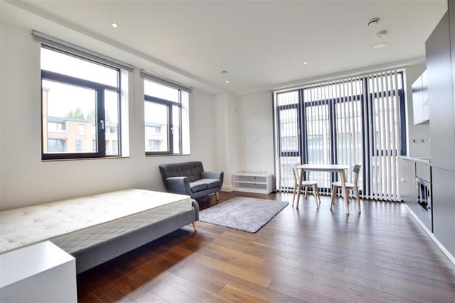Jessop Court, 3 Brindley Place, Uxbridge photo 3