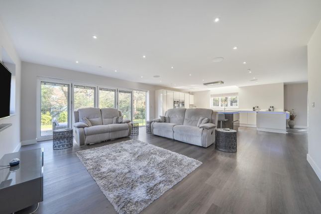 7A, North Close, Havant photo 4