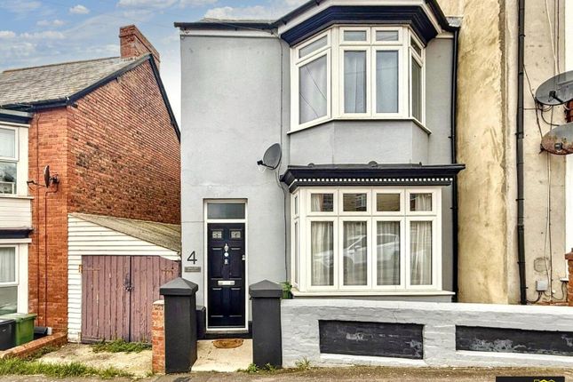 3-bed semi-detached on 4, Clearmount Road, Weymouth, £300,000