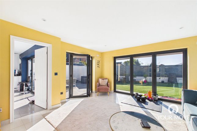 6, Orchard Rise, Beccles photo 4