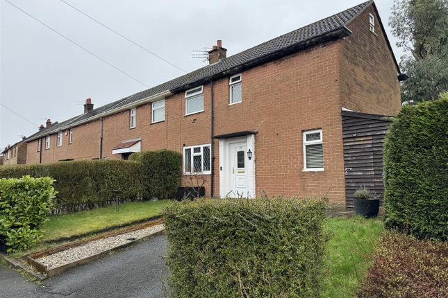 Mews house for sale in Windsor Drive, Dukinfield