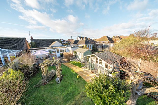24, Washdyke Lane, Sleaford photo 4