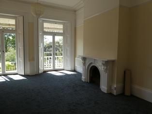 Flat to rent in Victoria Park, Dover
