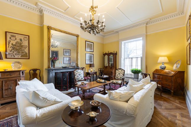 Stone Hall, 51, High Street, Wallingford photo 3