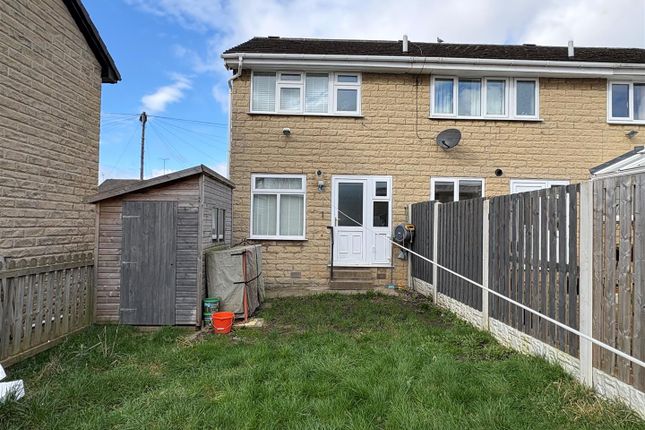 15, Clarence Street, Bradford photo 3