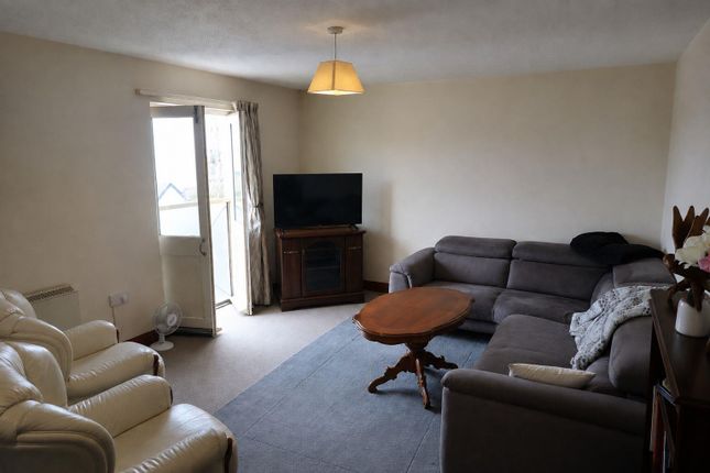 Flat 9, Royal Clarence Apts, Regent Place, Ilfracombe photo 3