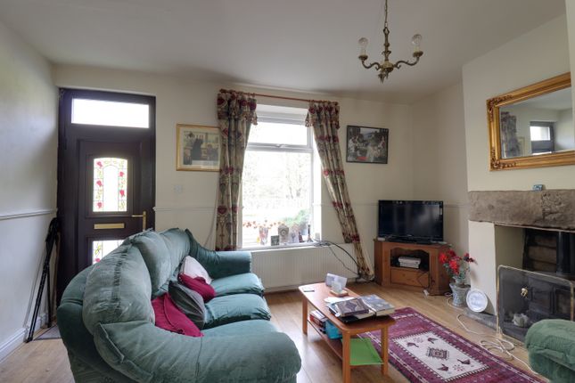 982, Rochdale Road, Todmorden photo 4