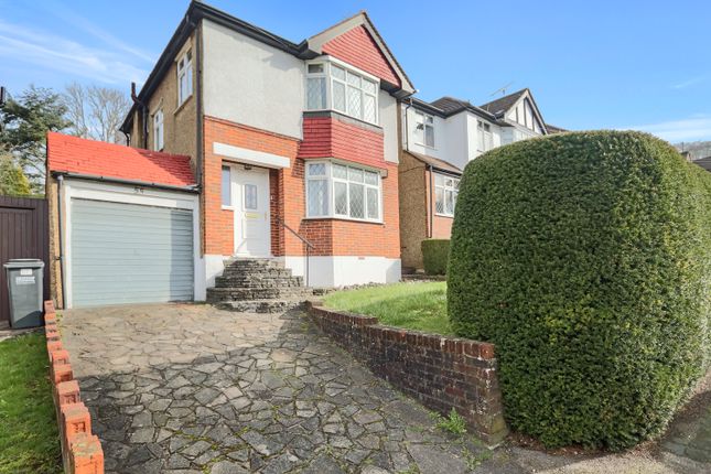 Thumbnail Detached house for sale in Mead Way, Coulsdon