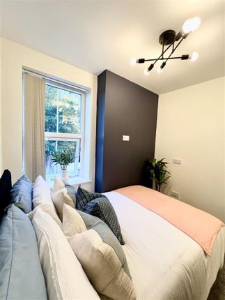 Room 5, 25, Cecil Street, Walsall photo 2