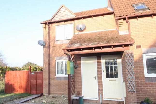 Flat to rent in Aspen Drive, Quedgeley, Gloucester