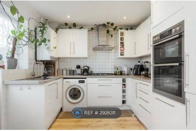 Leaforis Road, Cheshunt, Waltham Cross photo 4