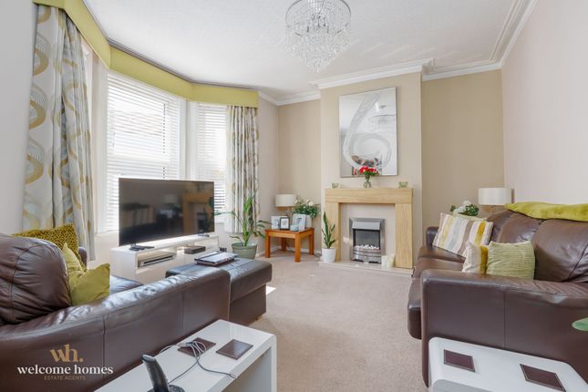 59 Rebbeck Road, Bournemouth photo 3