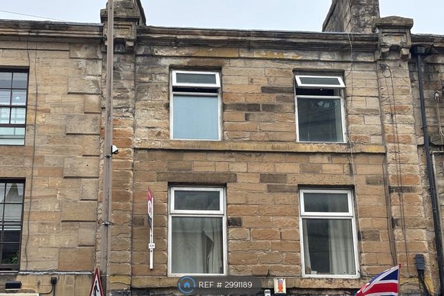 A Church St, Padiham, Burnley photo 5
