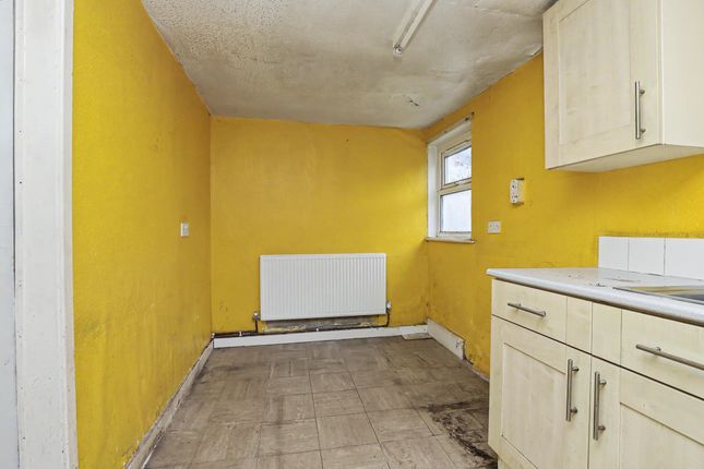 10 Sandstone Road West, Liverpool photo 5