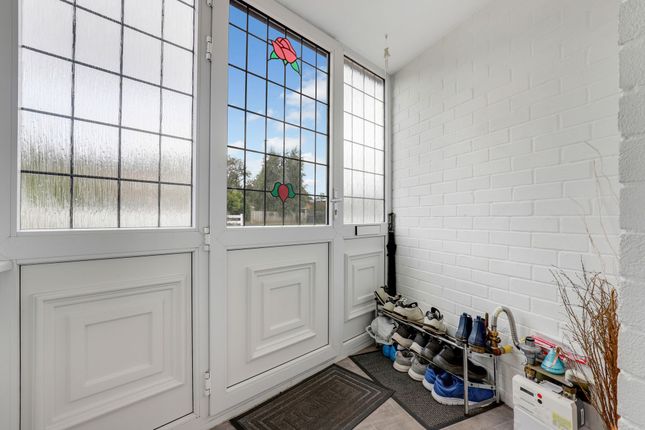 94 Papplewick Lane, Nottingham photo 2