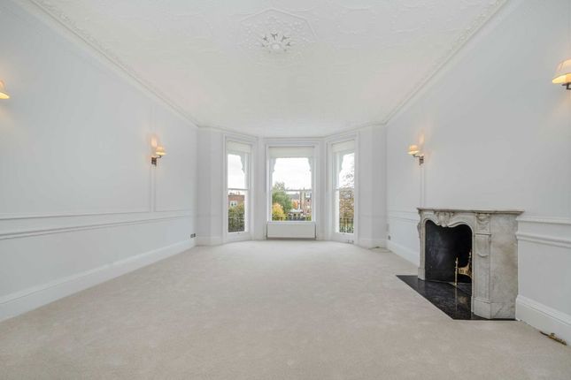 Flat 3, 87, Holland Park, London photo 3
