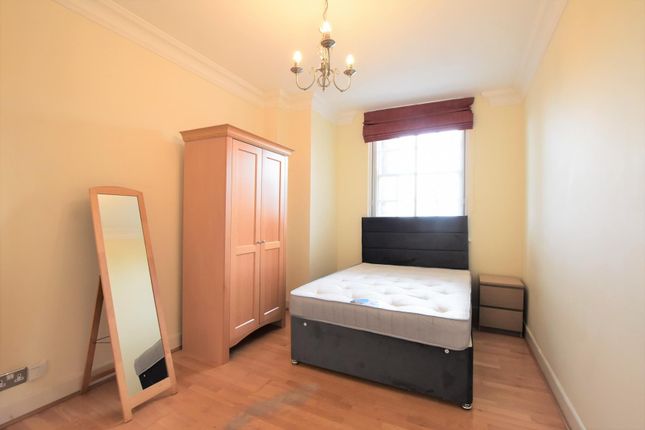 Flat to rent in Grove End House, Grove End Road, London