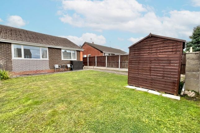 22 Derwent Drive, Stoke-On-Trent photo 4