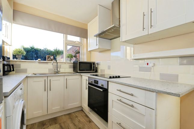 7, Highlow Avenue, Kidderminster photo 4