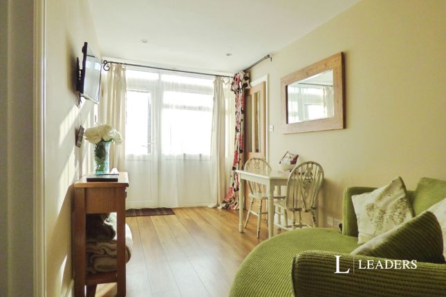 The Annex, 14, Old Manor Road, Littlehampton photo 4