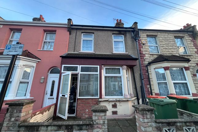 Thumbnail Terraced house for sale in South Esk Road, London