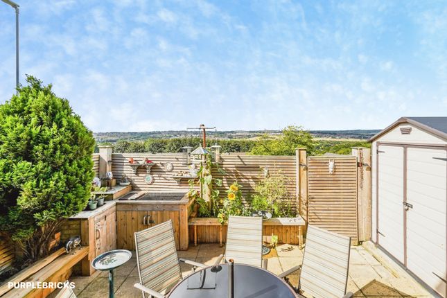 42, Helston Road, Leeds photo 4