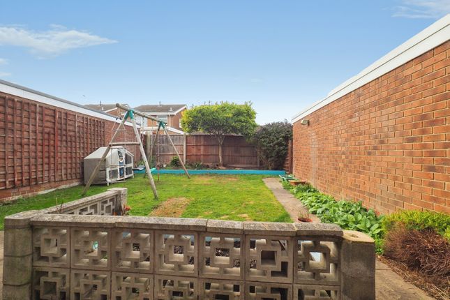 Charnwood Grove, Nottinghamshire photo 4