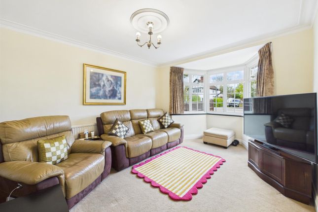 56, Sharps Lane, Ruislip photo 2