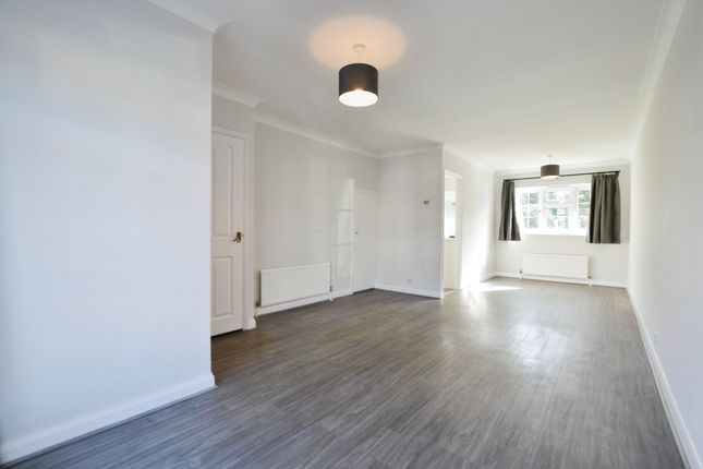 13, Regency Drive, West Byfleet photo 2