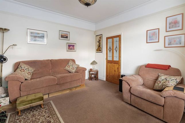 64, Sandown Drive, Herne Bay photo 3