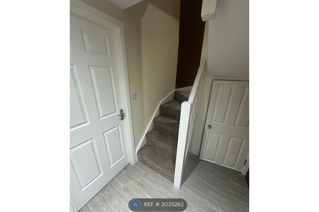 Hardicker Street, Flat, Manchester Levenshulme photo 2