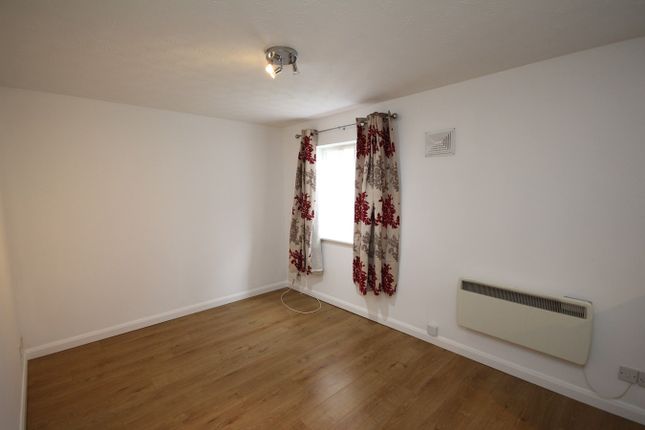 Flat for sale in Chagny Close, Letchworth Garden City
