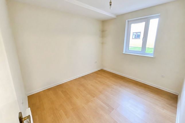 22, Chestnut Place, Southam photo 4