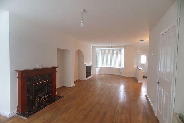 360, Court Oak Road, Birmingham photo 2